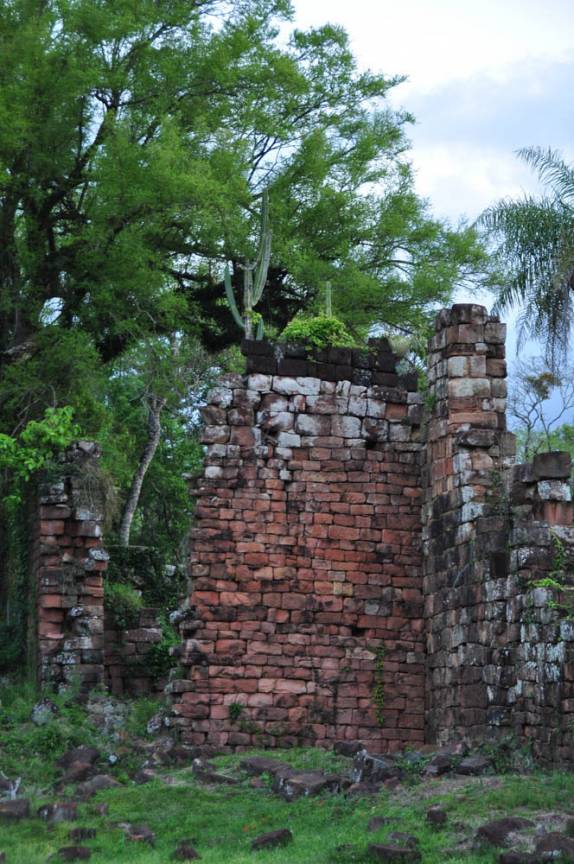 As ruínas da Missão de Santa Ana, próximo à San Ignacio Mini, na Argentina
